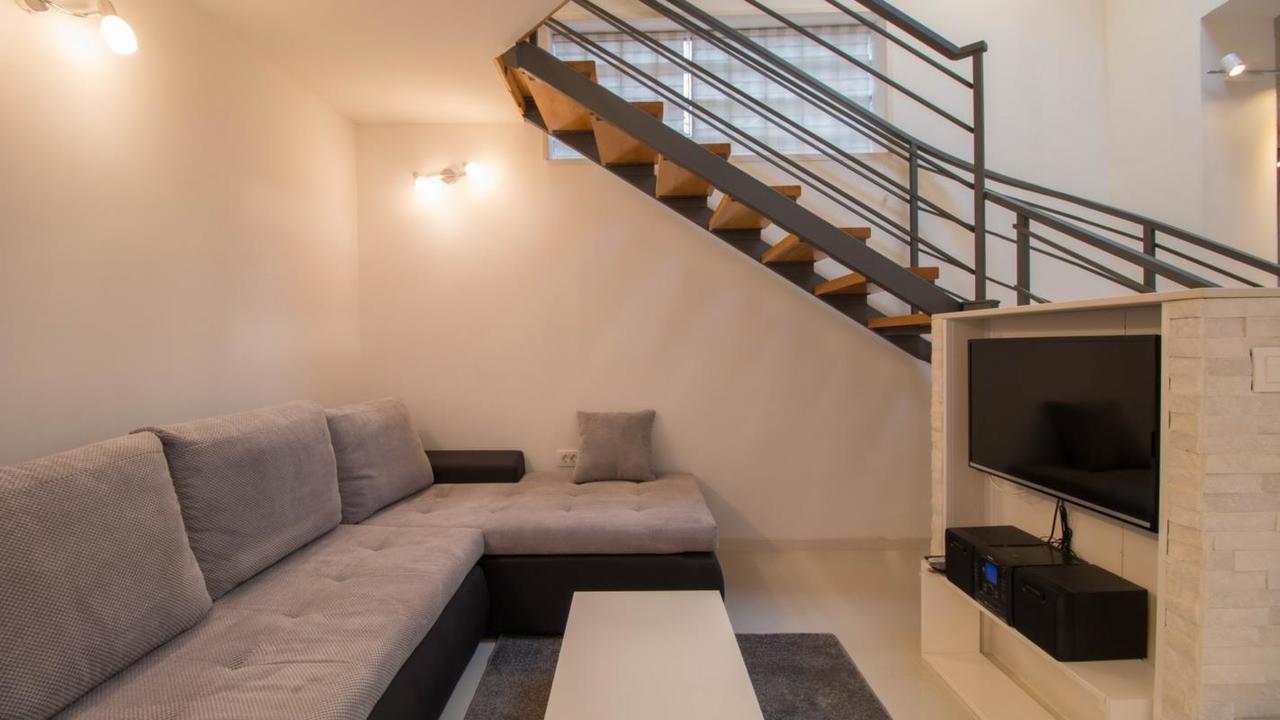 Apartments With A Parking Space Jusici, Opatija - 15874 Kastav Buitenkant foto